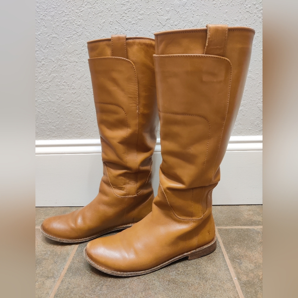 Classic Frye "Paige" Tall Cognac / Tan Leather Riding Boots